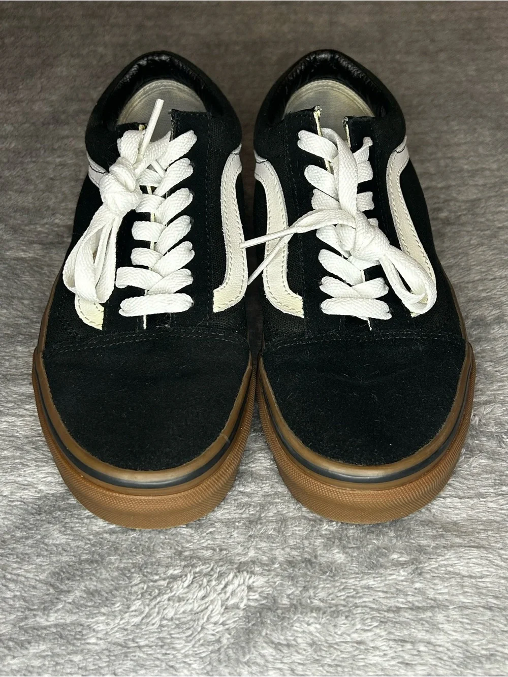 VANS Shoes Off the Wall Old Skool Black w/ Gum Sole Men’s Size 5/Women Size 6.5